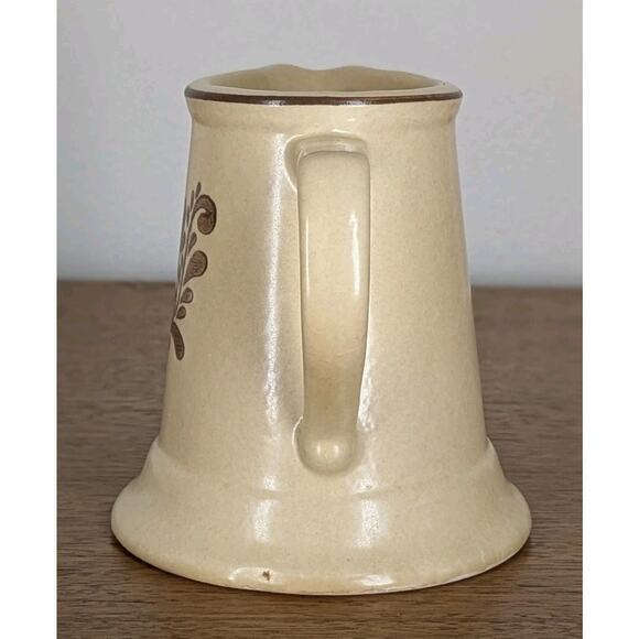 Vintage Pfaltzgraff Village Stoneware Beige Brown Creamer Pitcher USA 6 - 24 - Picture 3 of 11